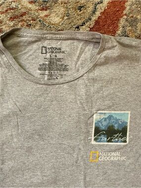 National Geographic Gray Short Sleeve Tee with Mountain Photo Patch